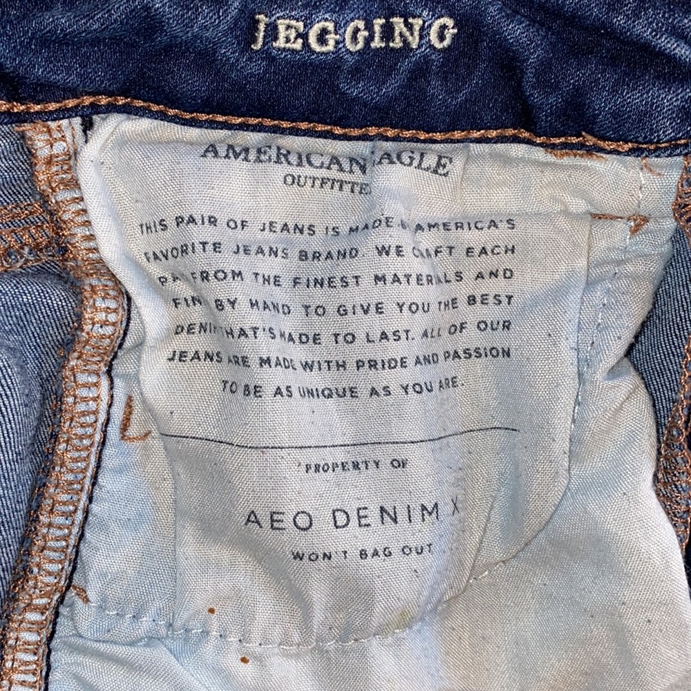 American Eagle Skinny Jeans - Picture 4 of 6